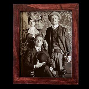 Western Picture Frame, 8"x10", Hole in-the-wall Gang Photo Included